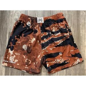 Darc Sport Wolves mesh shorts in an orange and black tiger camo Sz L